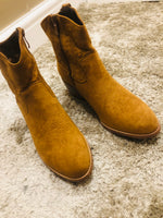 Henassy cowboy boots